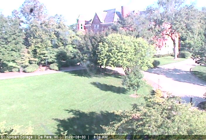5b - Campus Center Lawn, Main Hall
