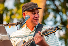 Jim Counter playing guitar